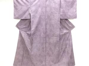 アンティーク　亀甲に花古典柄模様本場大島紬着物(染)